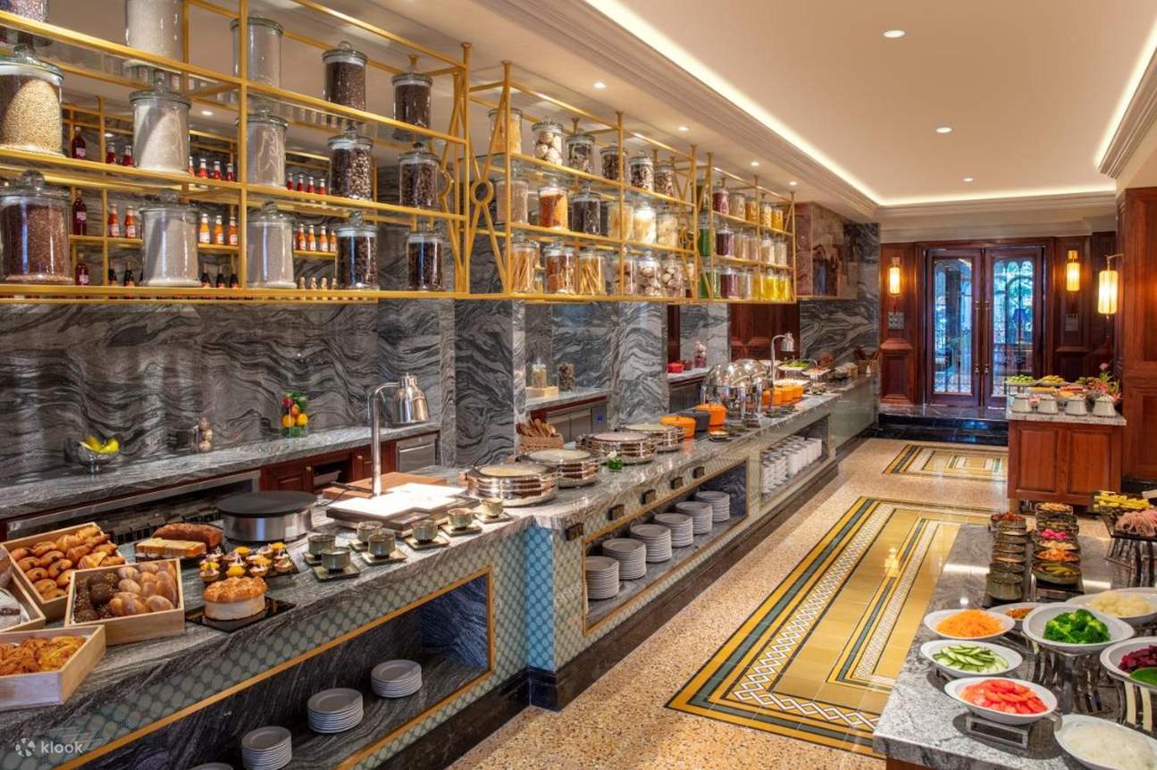 五星級絲綢之路順化大酒店及機場接送套餐