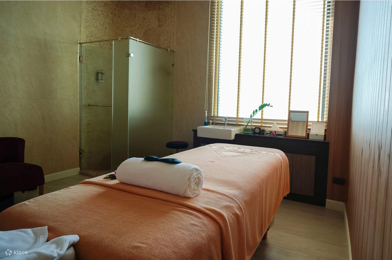 Luminous Spa Experience in Pattaya