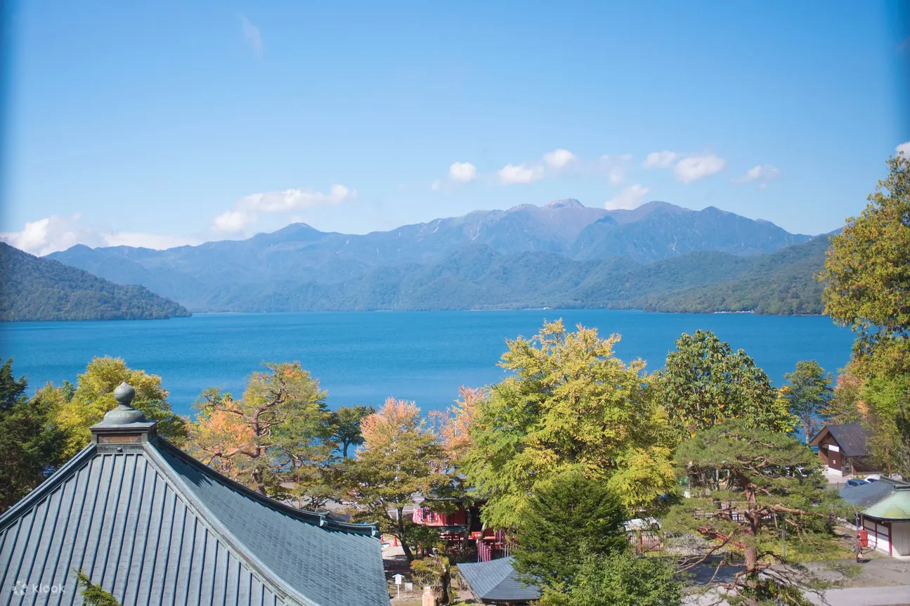 从中禅寺眺望中禅寺湖
