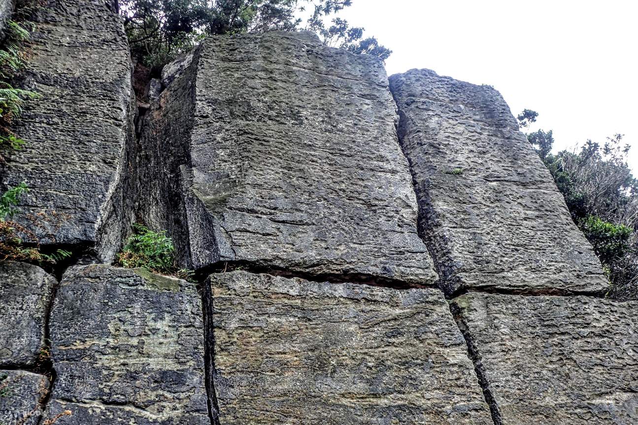 Roccia Cannone di Beitou 