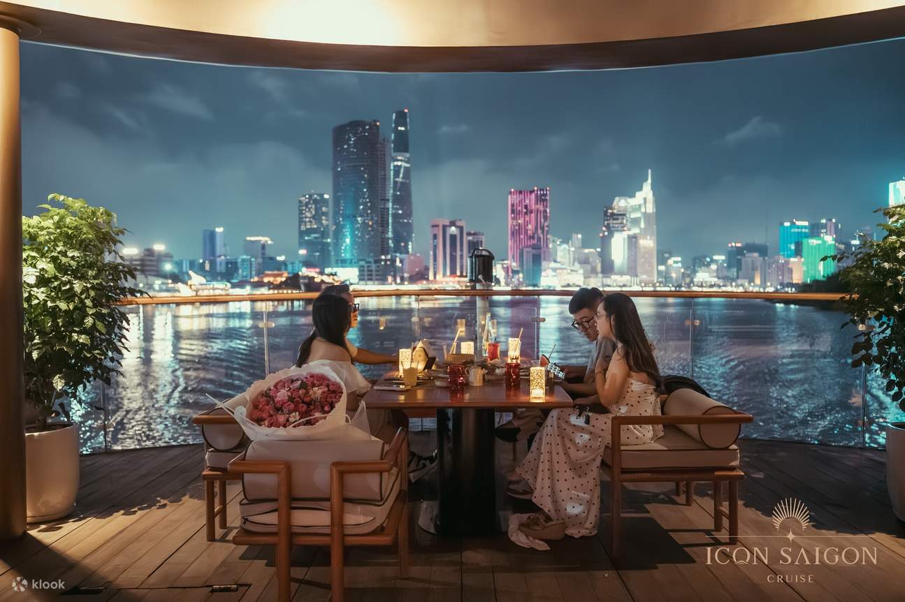 ICON Saigon - 胡志明市的豪华用餐游轮 - Klook