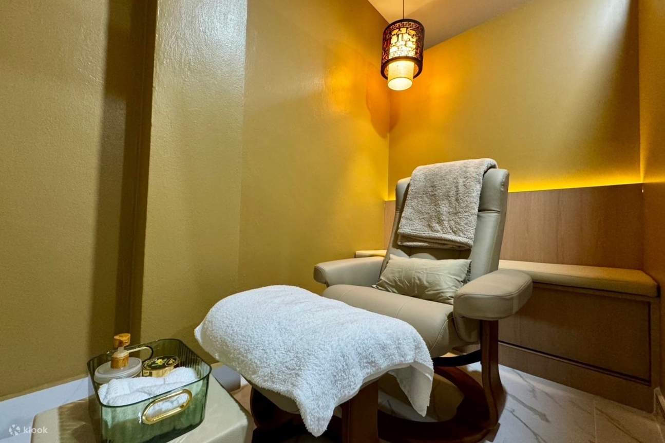 Lek Massage at Chinatown Experience in Bangkok