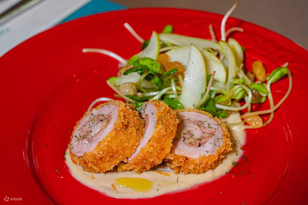 Deja Brew Lifestyle Cafe presso il Centara Life Hotel Bangkok Phra Nakhon