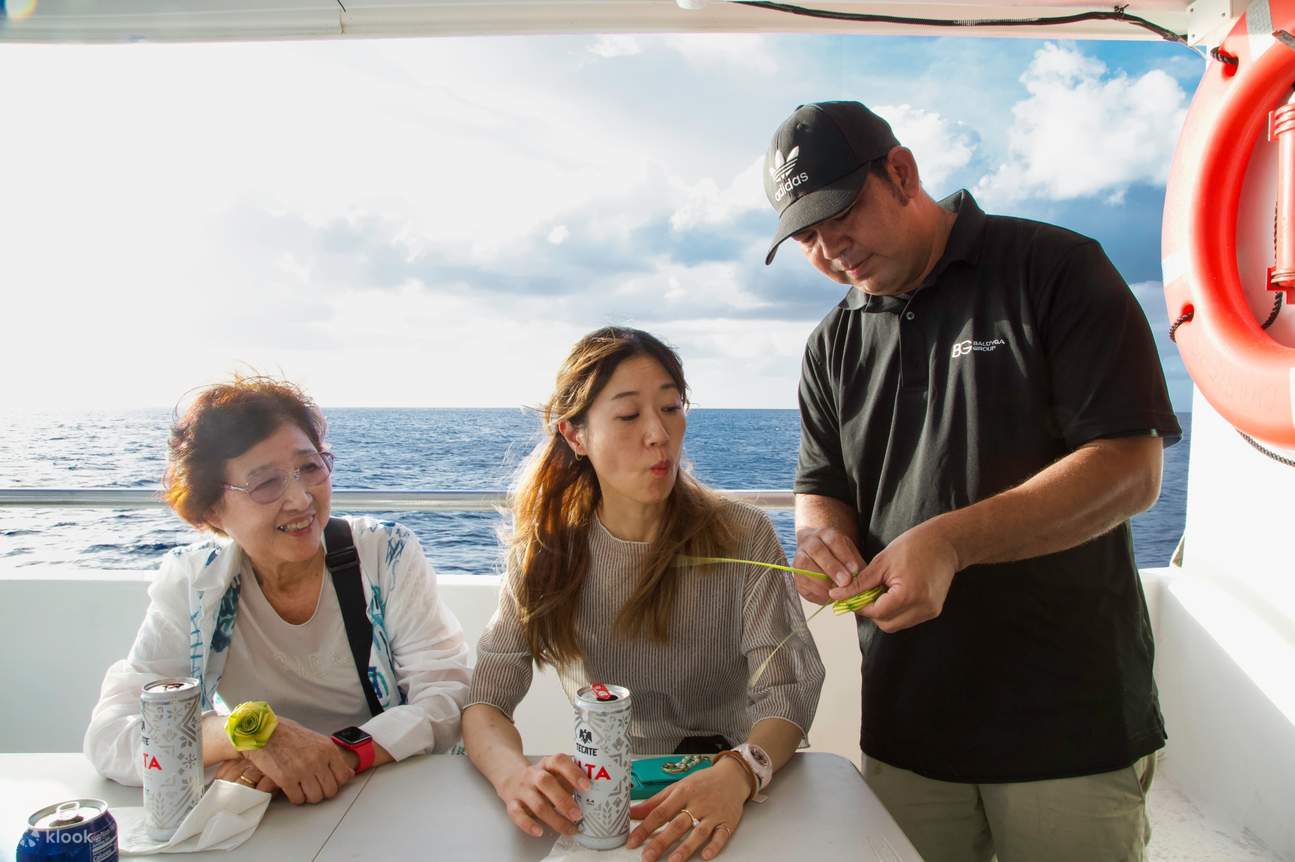 Grande crociera con cena al tramonto a Guam