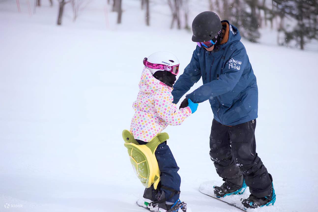 喜樂樂度假村滑雪及滑雪板私人課程（廣東話／中文／英文）
