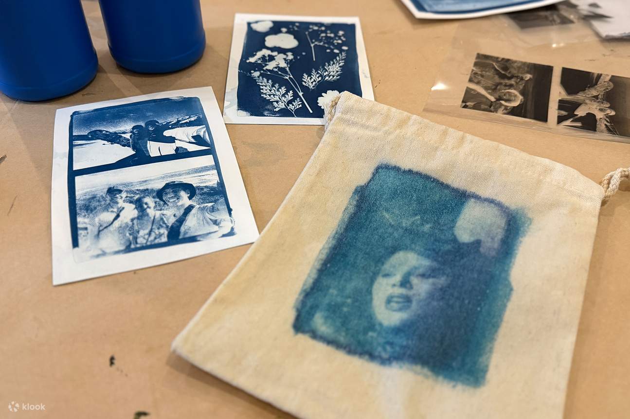 Workshop Cetak Cyanotype: Blueprints of You