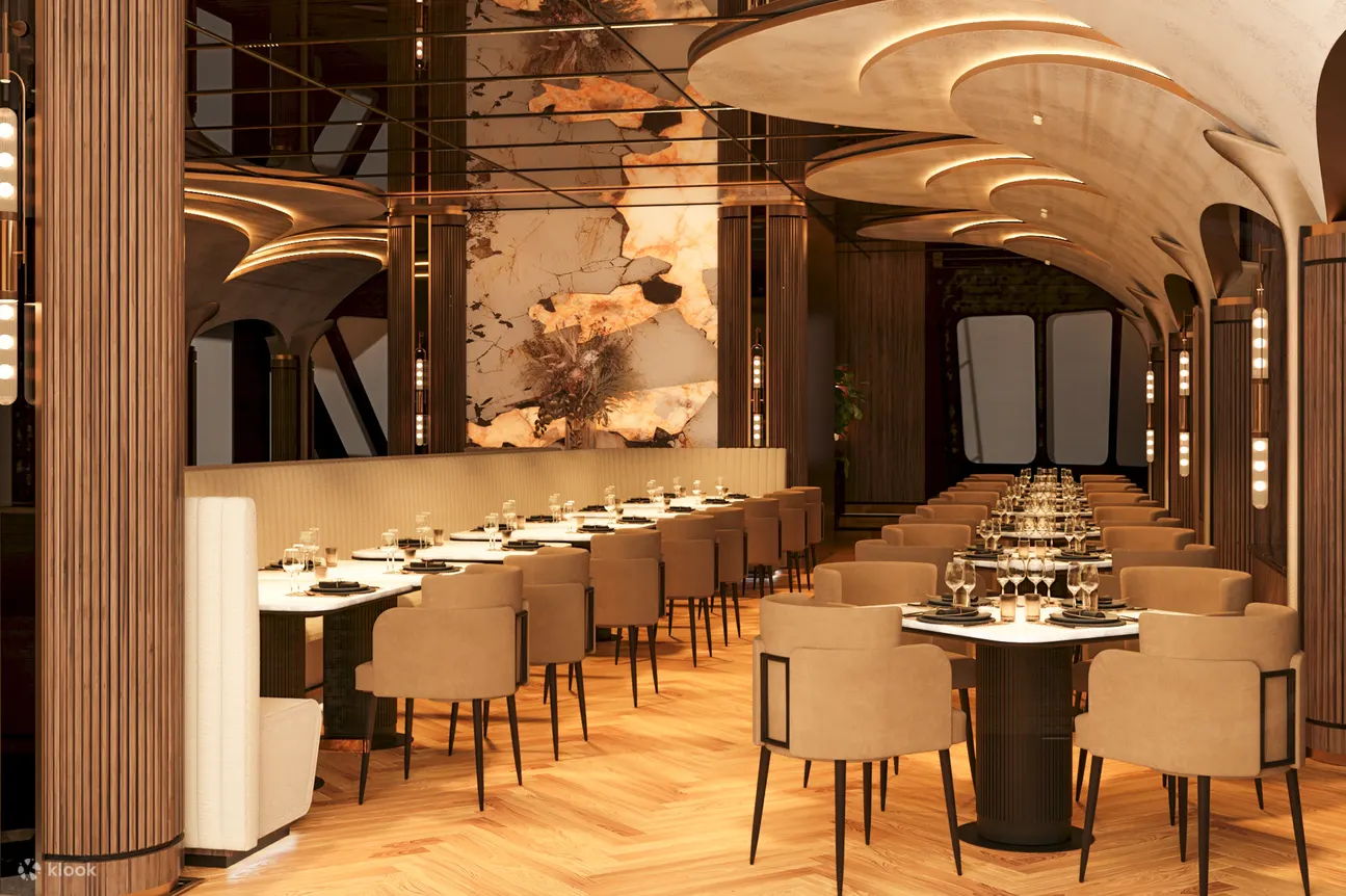 ICON Saigon - 胡志明市的豪华用餐游轮