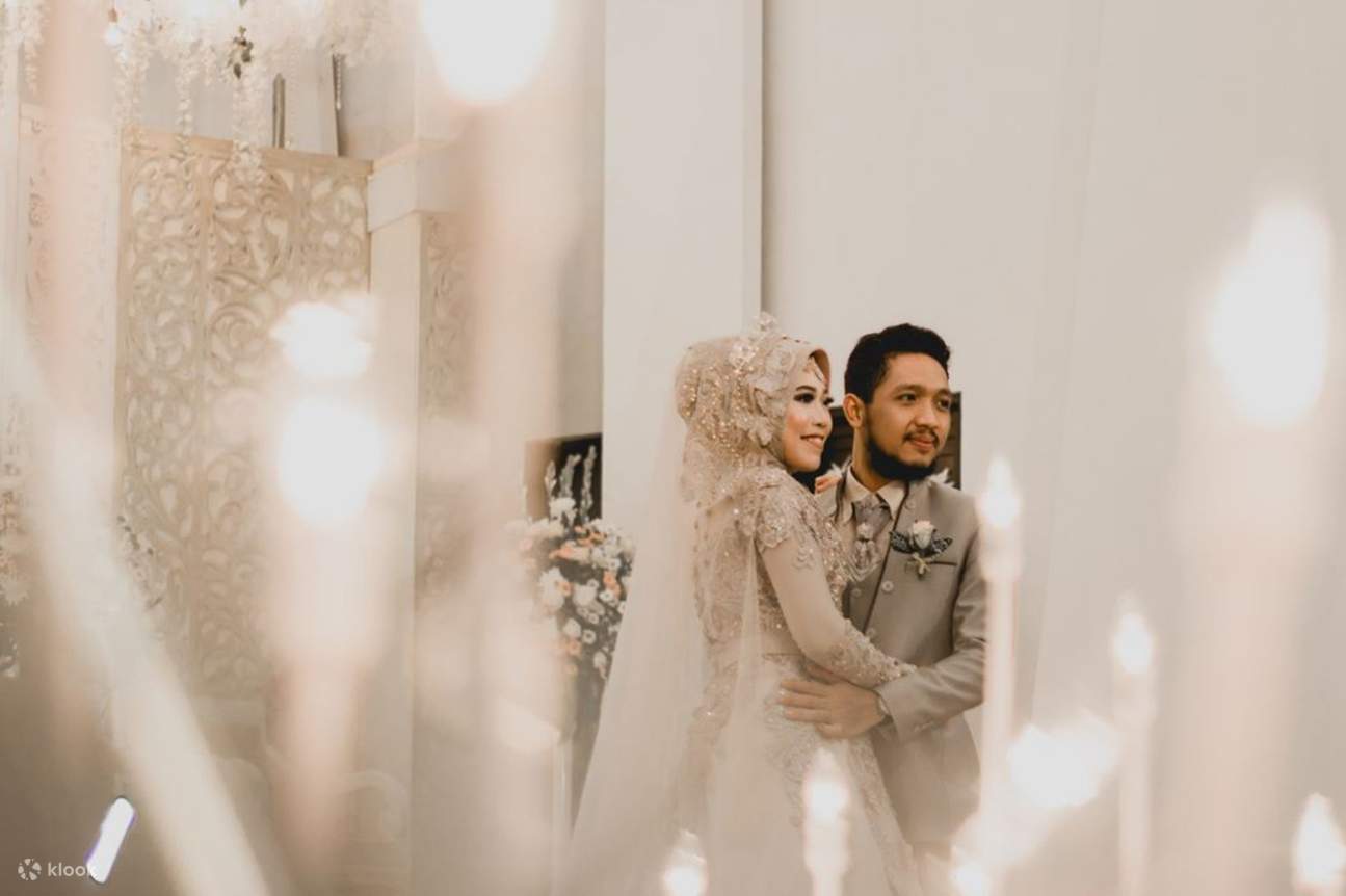 Pria dan wanita selama pernikahan