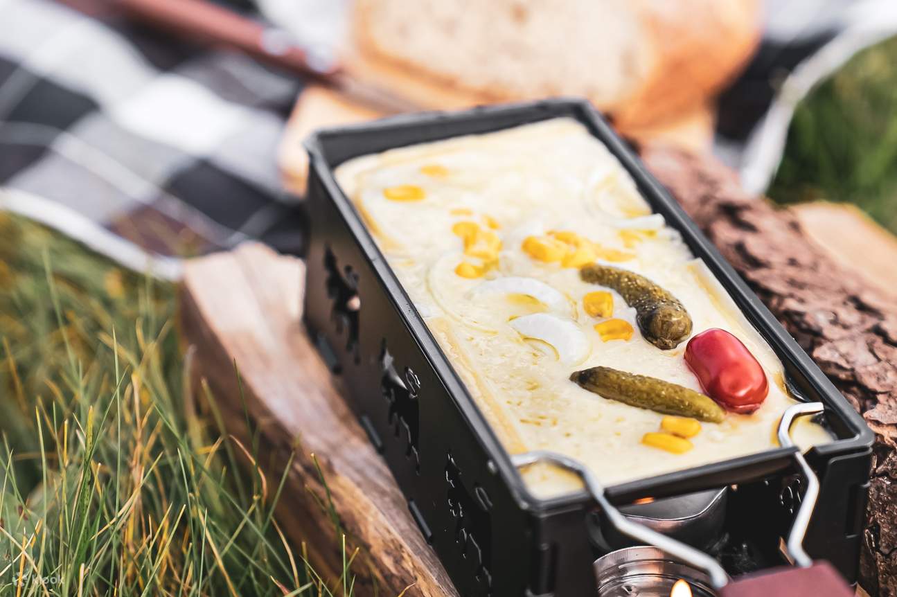 Perkelahan Raclette Gunung Pemandangan Peribadi di Gunung Rigi - Klook ...
