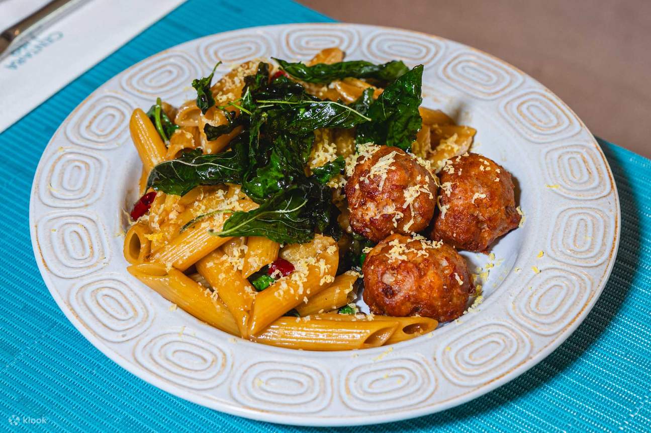 Deja Brew Lifestyle Cafe presso il Centara Life Hotel Bangkok Phra Nakhon