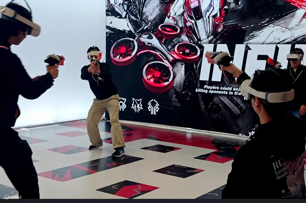 VAR LIVE VR虚拟实境体验 - 荔枝角