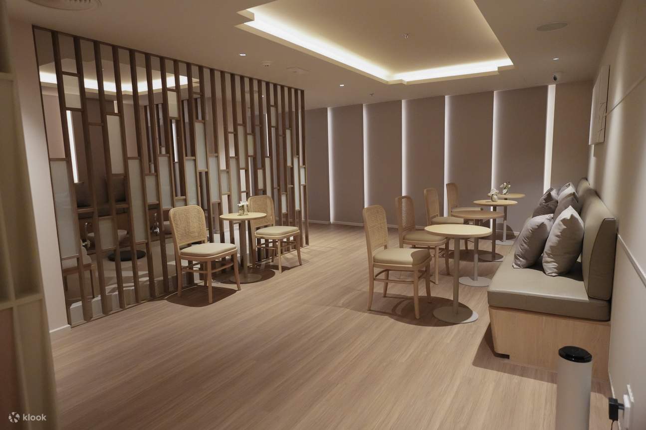 Let's Relax Spa Treatment at Asia Hotel Bangkok