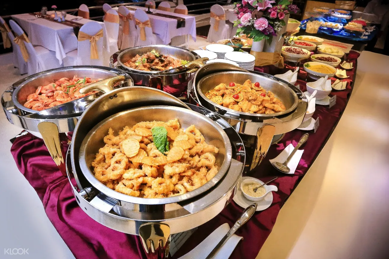 湄南之星公主號國際美食自助餐