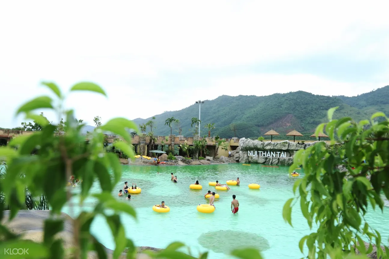 紐倫泰溫泉樂園