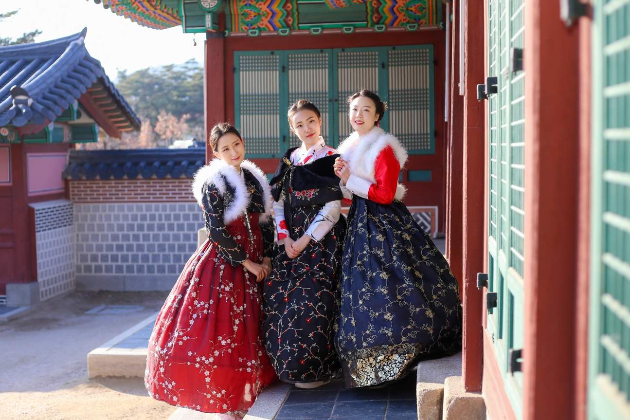 korean in hanbok