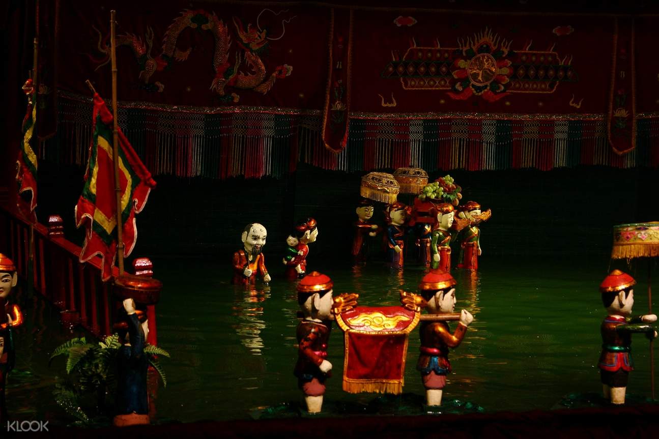 traditional water puppet show