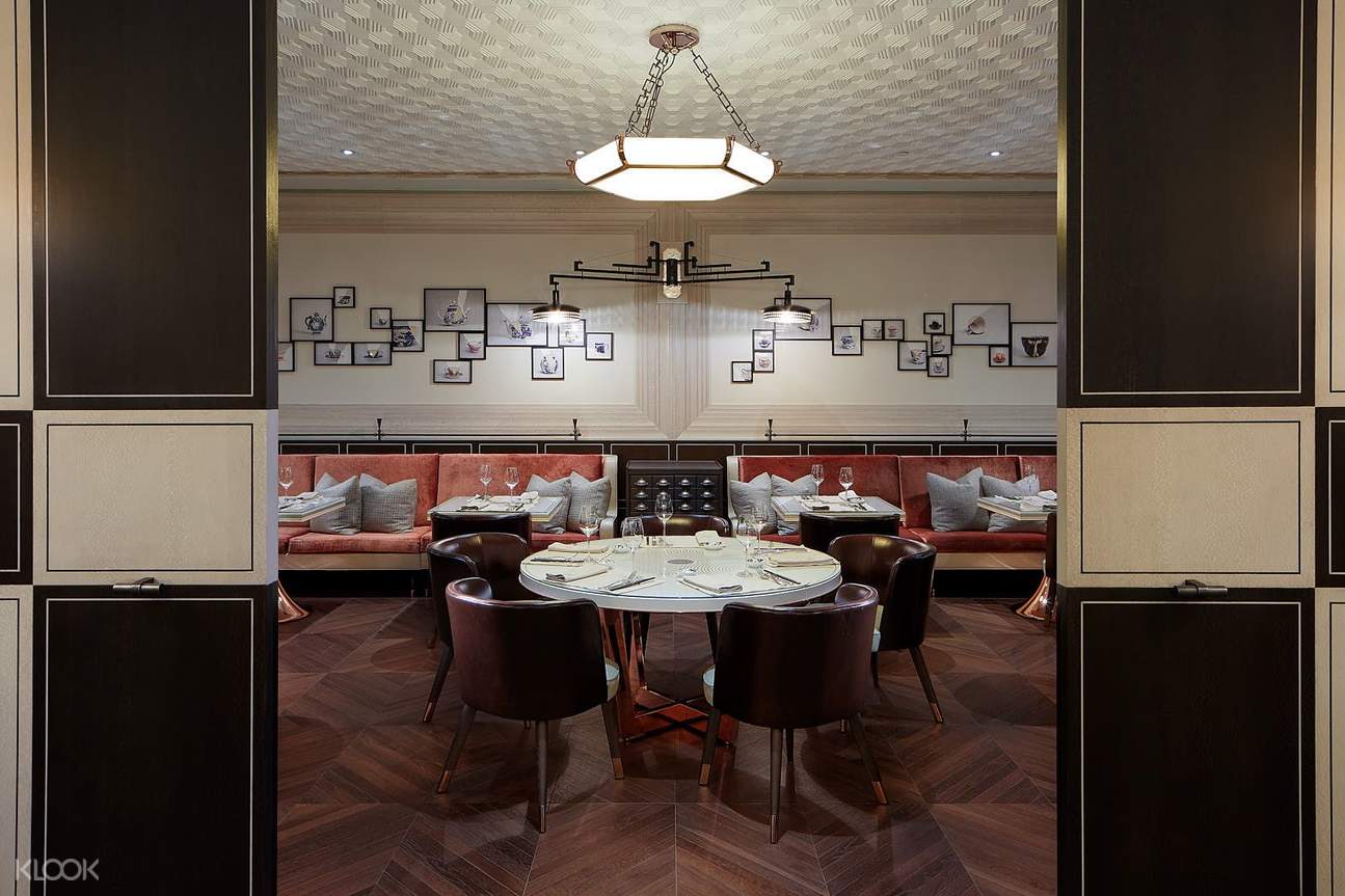 1 Night Stay at Rosewood Hong Kong