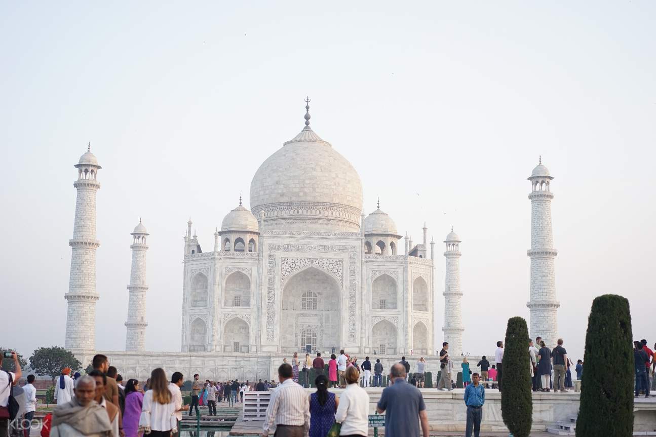 [SALE] Taj Mahal Fast Track Entry Skip the Lines with Easy Access