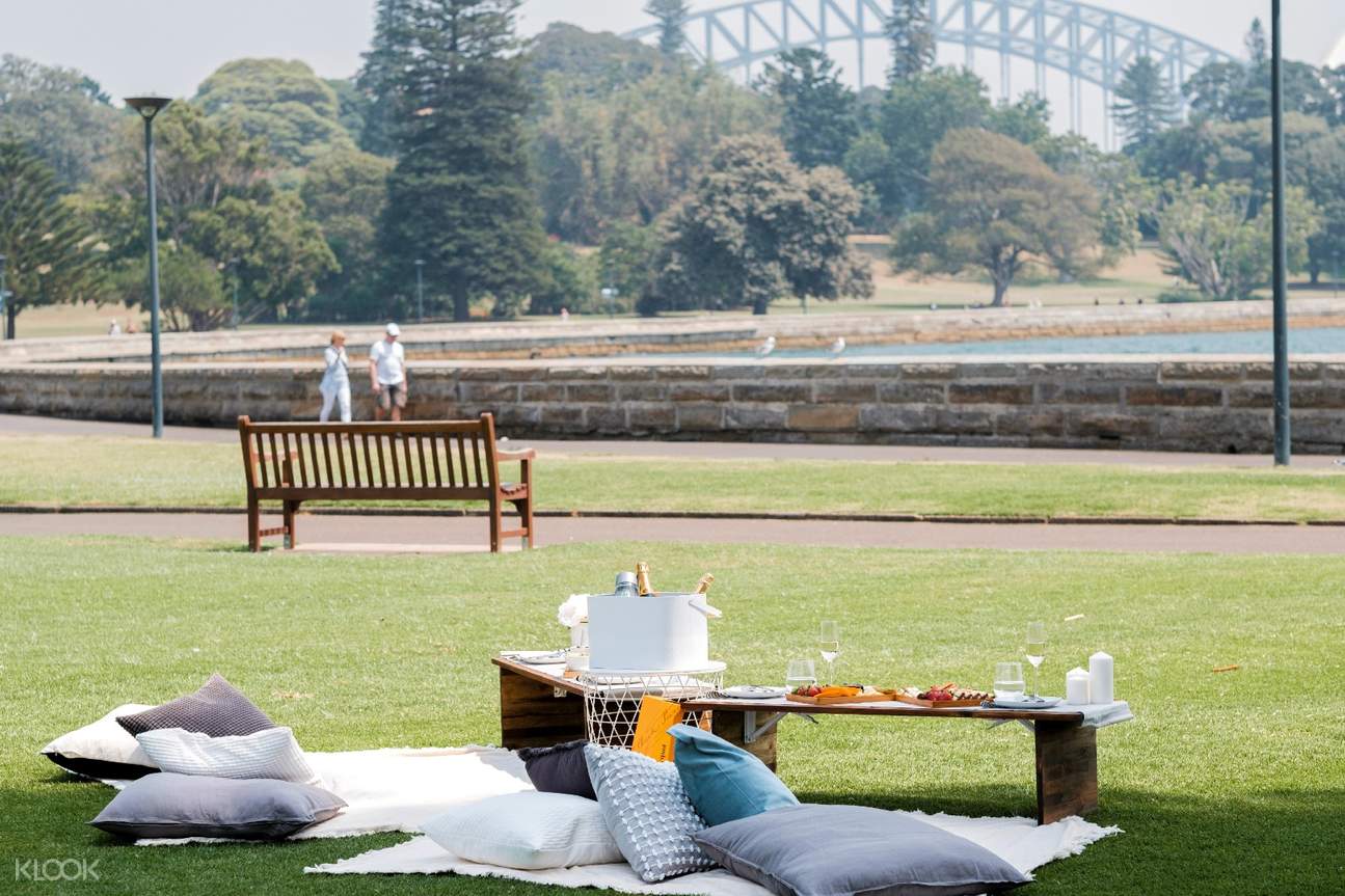 Private Couple Picnic Experience in Sydney Klook Australia