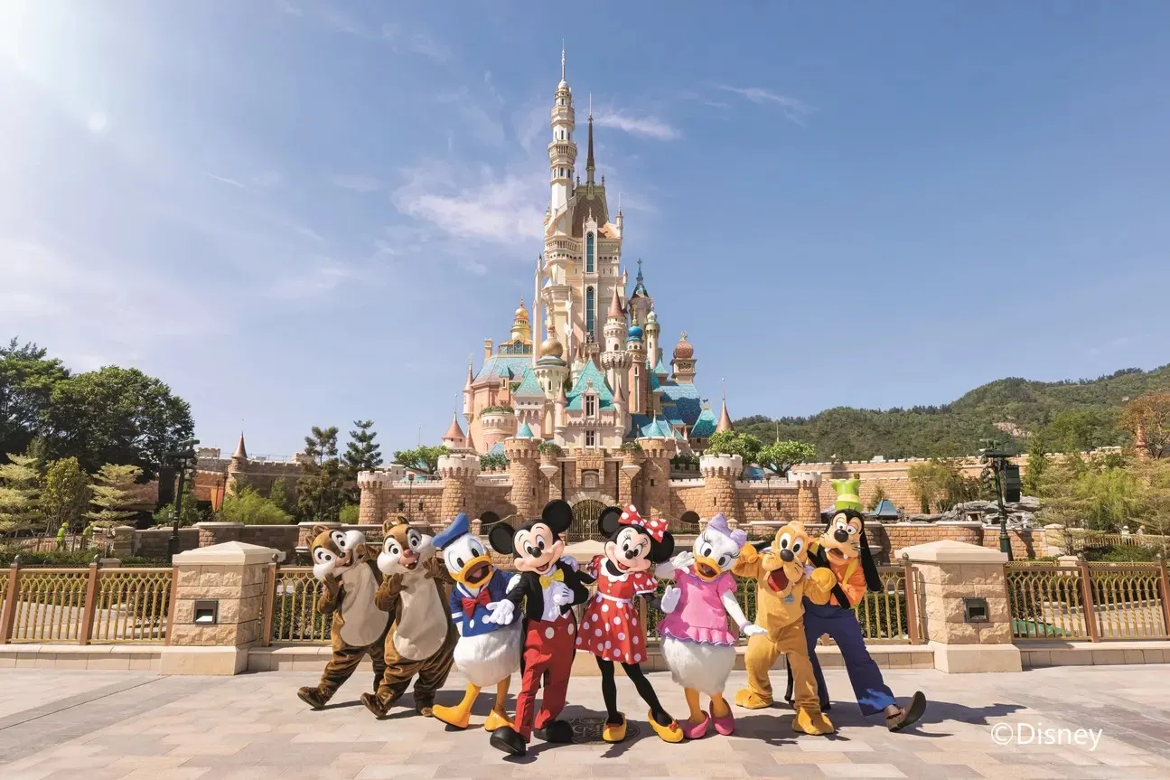 Hong Kong Disney Christmas 2021 Tip Up To 15 Off Hong Kong Disneyland Ticket Advance Online Registration For Park Entry Required Klook India