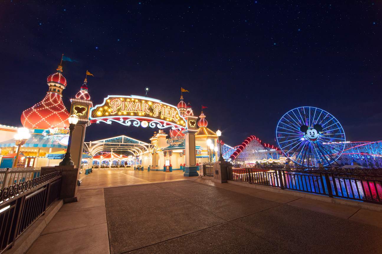 カリフォルニア ディズニーランド・リゾート 割引チケット（ロサンゼルス）