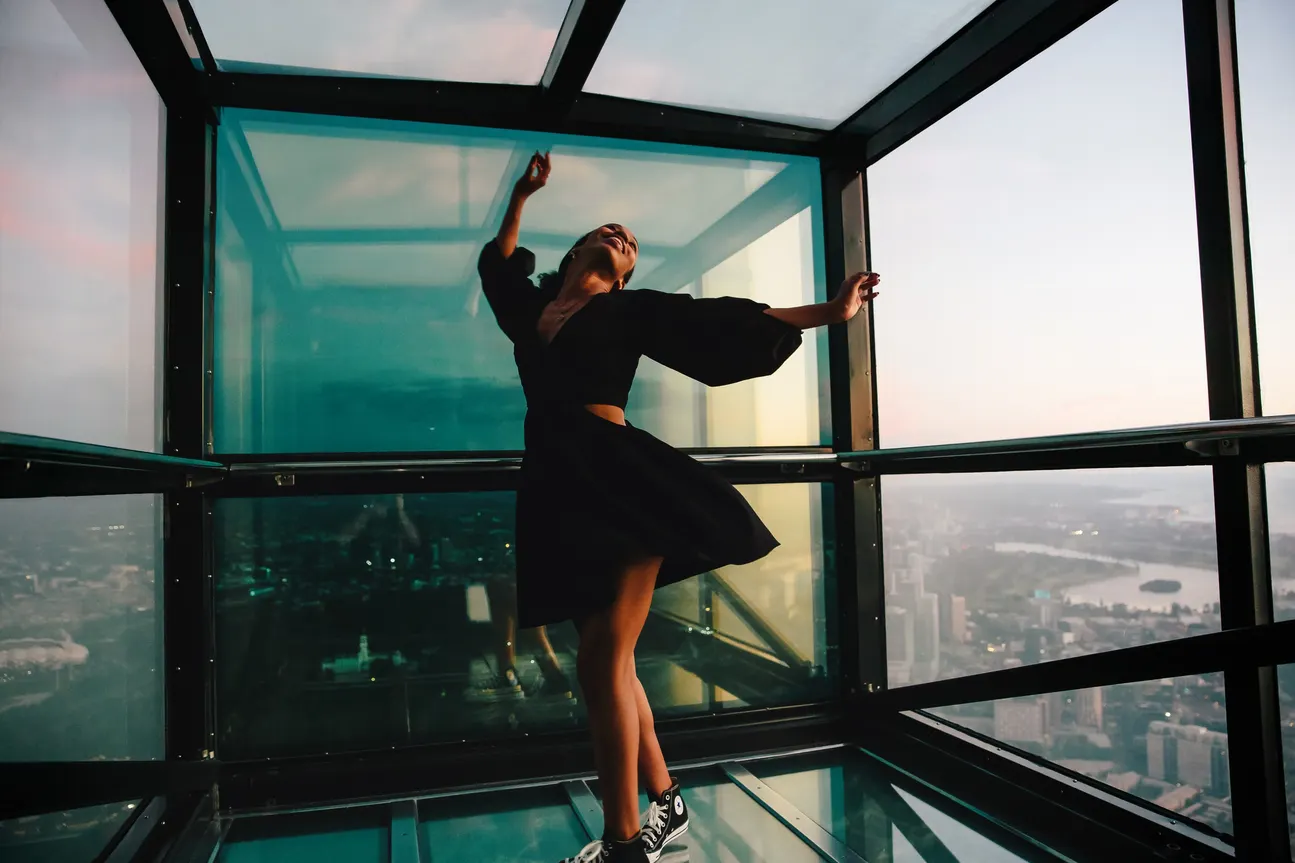 从 Skydeck 令人难以置信的有利位置探索墨尔本令人惊叹的天际线