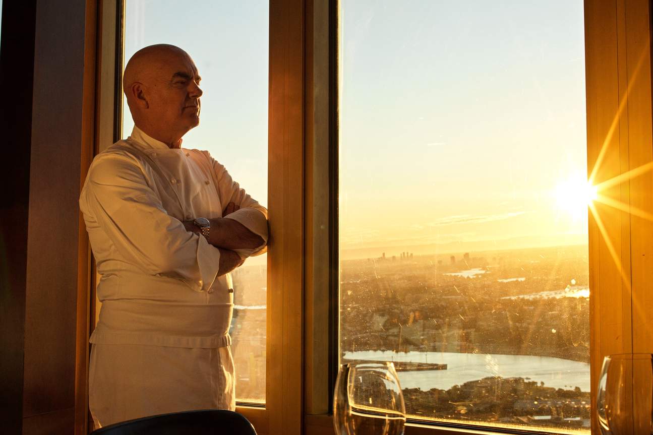 在悉尼塔Infinity by Mark Best享用午餐和晚餐