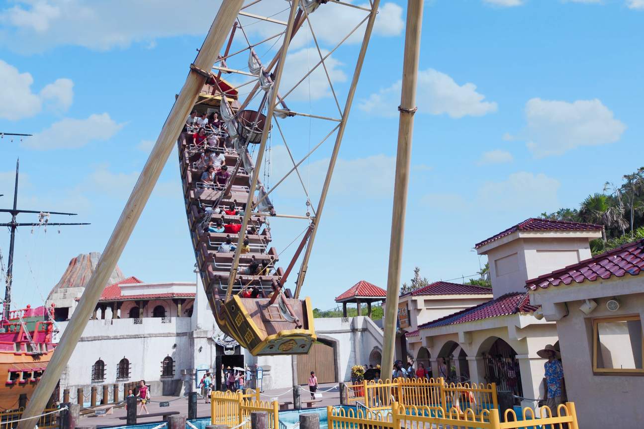 花蓮海洋公園黑鬍子海盜船