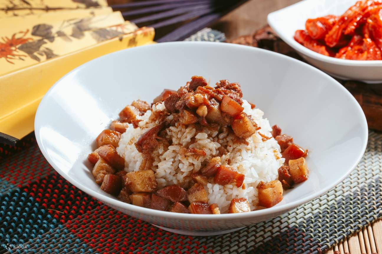 braised pork rice Nanchang Guangdong porridge