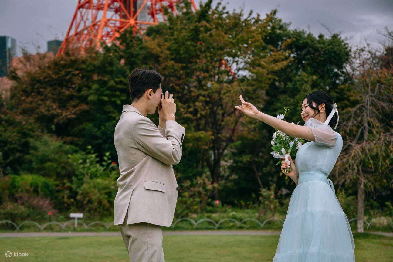 Sessione fotografica informale a Tokyo con fotografo professionista