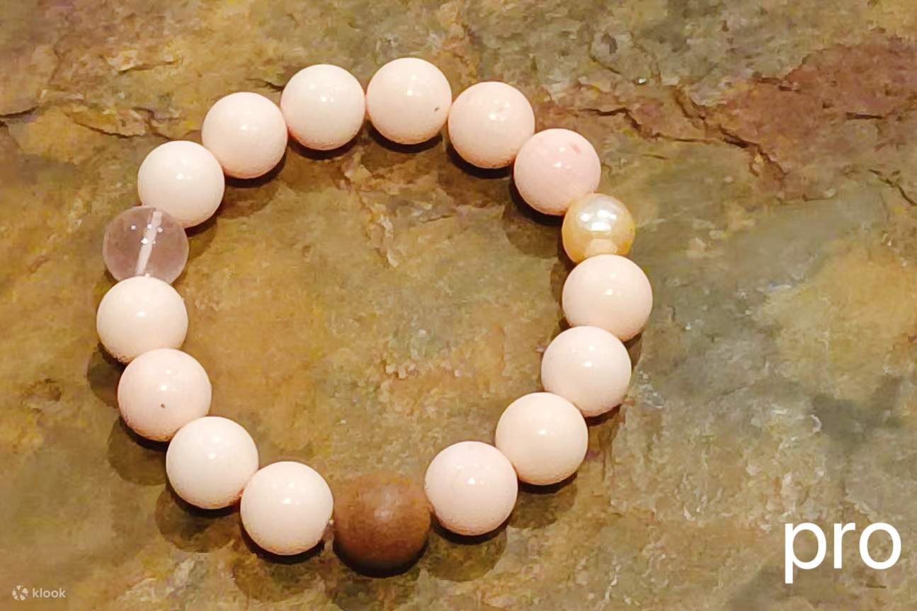 Personalizza il tuo bracciale Bazi con il nostro maestro di Feng Shui