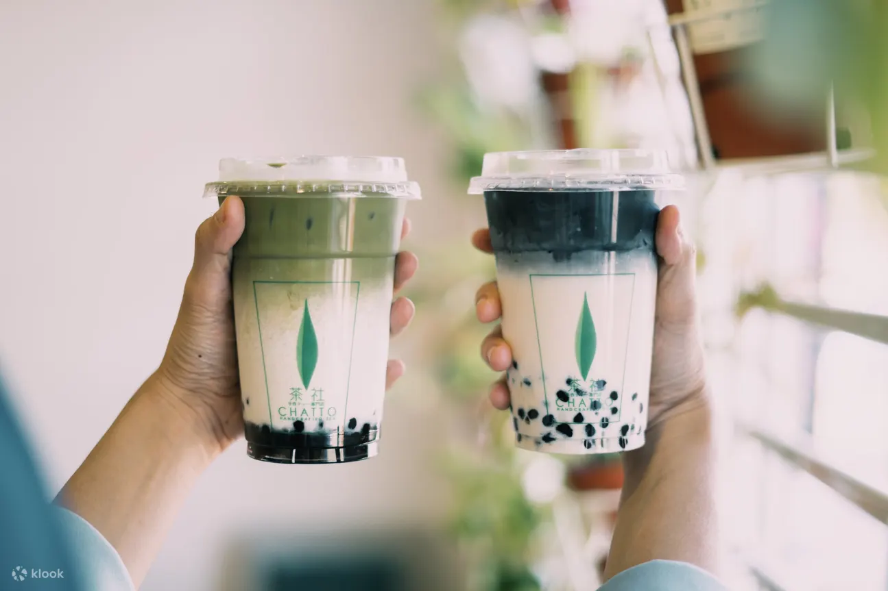 抹茶和黑炭