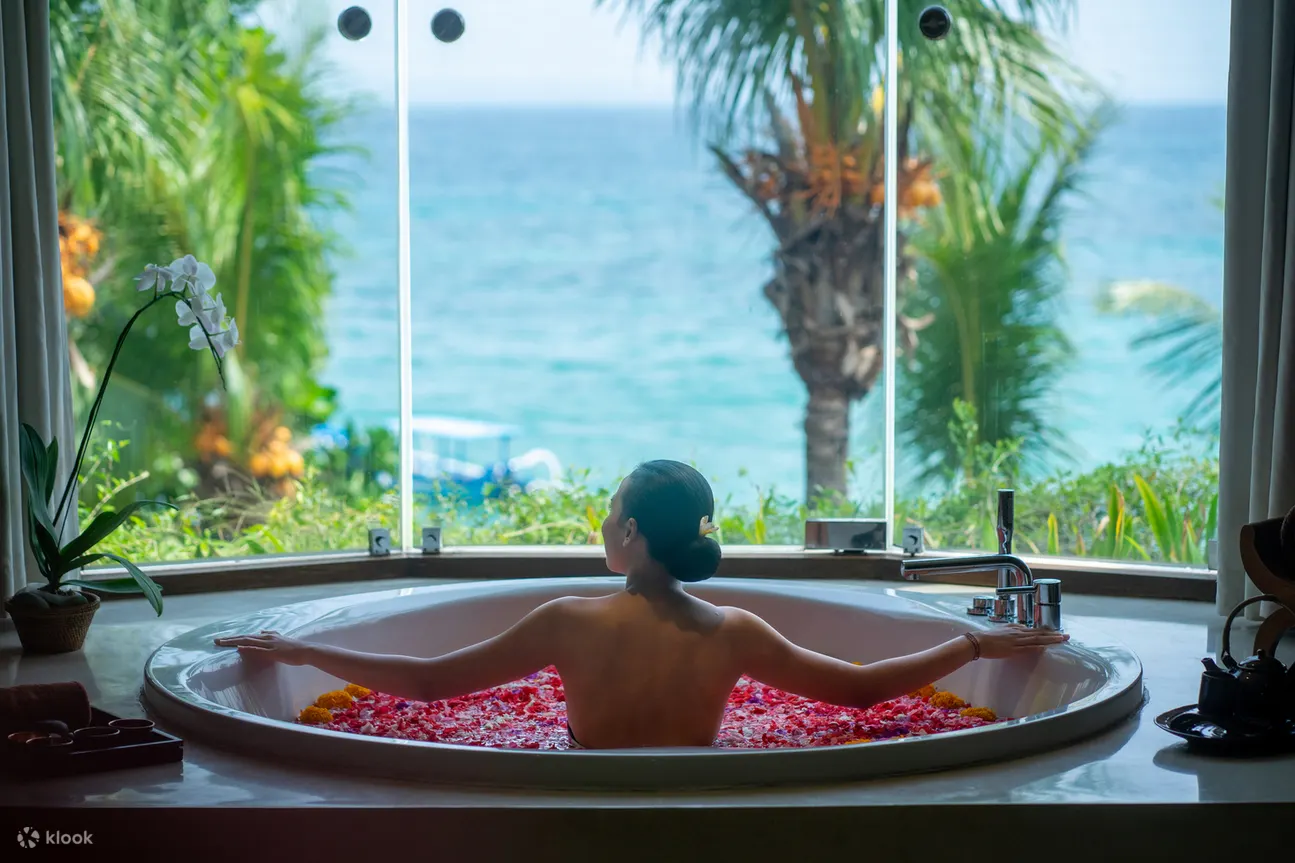 巴厘岛坎迪海滩度假村（Candi Beach Resort）的Ocean Spa
