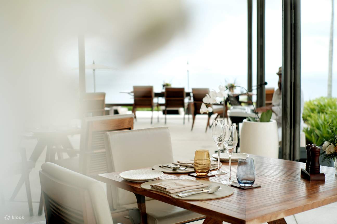 Suasana CIRE Restaurant