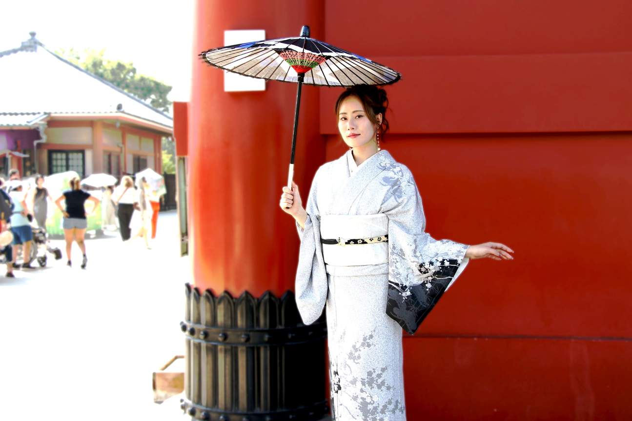 Penyewaan Kimono (disediakan oleh Kimono Rental wargo Tokyo Asakusa)