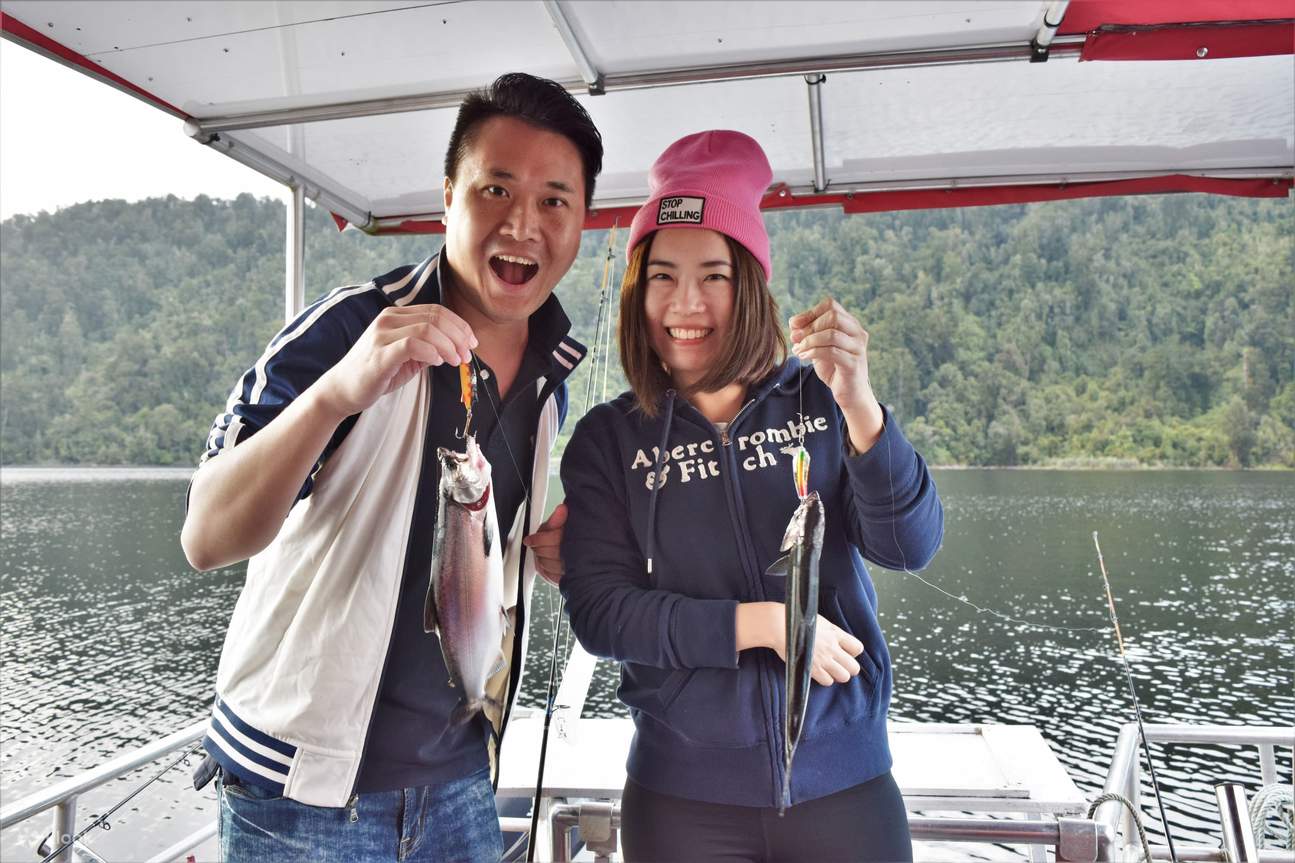 馬波里卡湖 Salmon->鮭魚