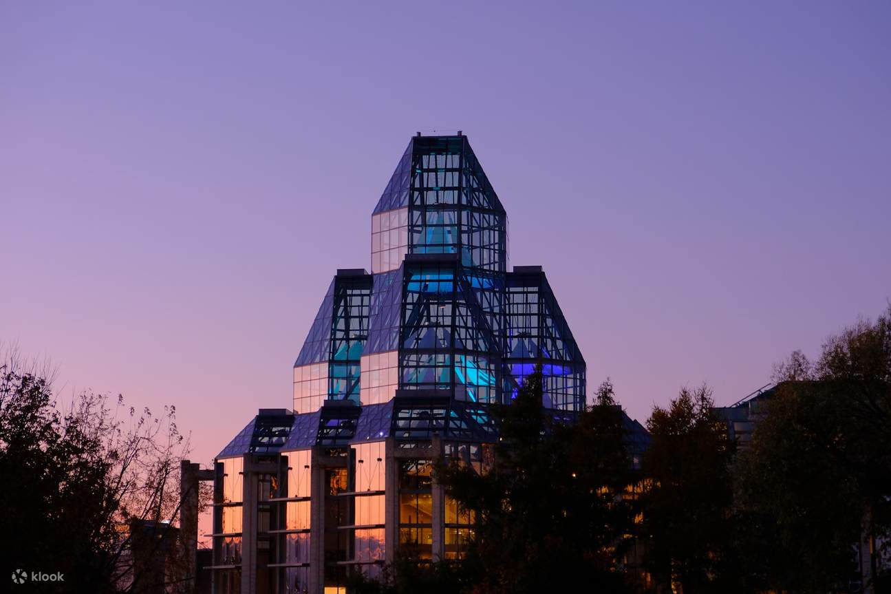 モントリオール発着|オタワ市内 国会議事堂+ノートルダム大聖堂+バイワード・マーケット+カナダ国立美術館 満喫日帰りプライベートチャーター |  Klook