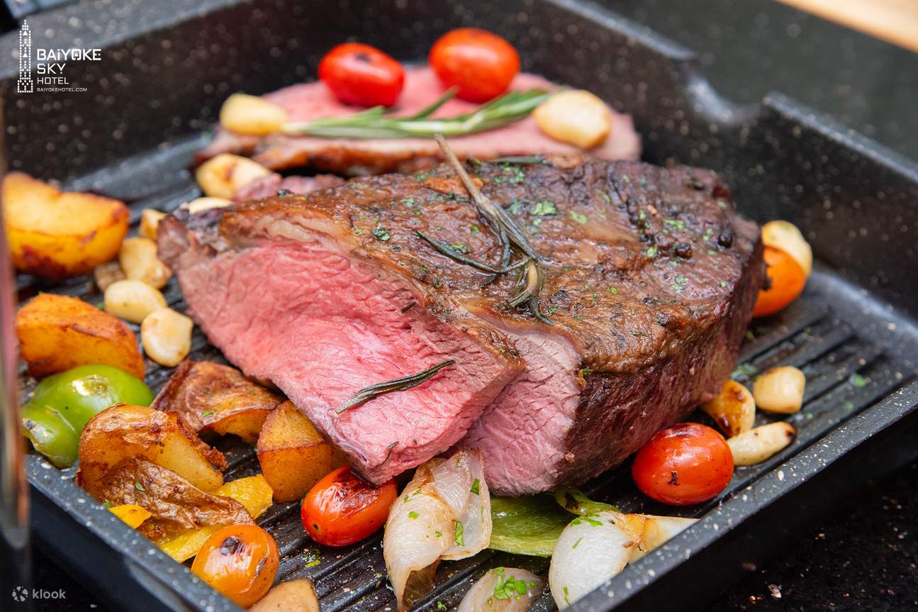 泰國曼谷彩虹雲霄飯店