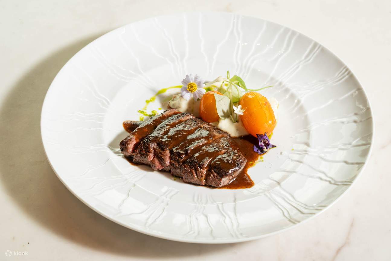 Luxury Dining at Viu The St. Regis Bangkok