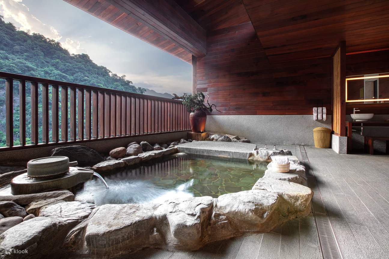 Билет на посещение горячих источников в Wulai Pause Landis Resort