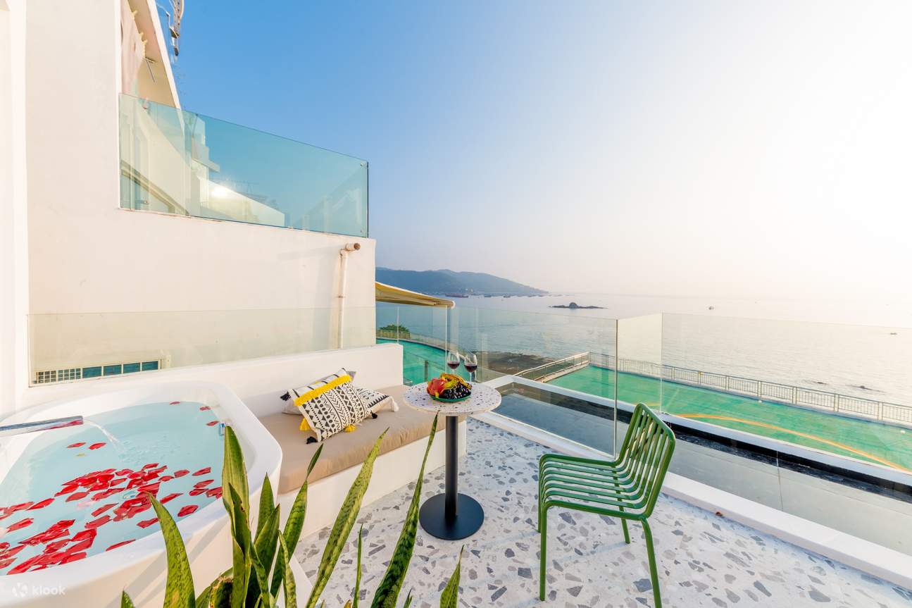 Chambre Lit King-Size avec Terrasse et Vue sur Mer du Bâtiment A·Xianyun