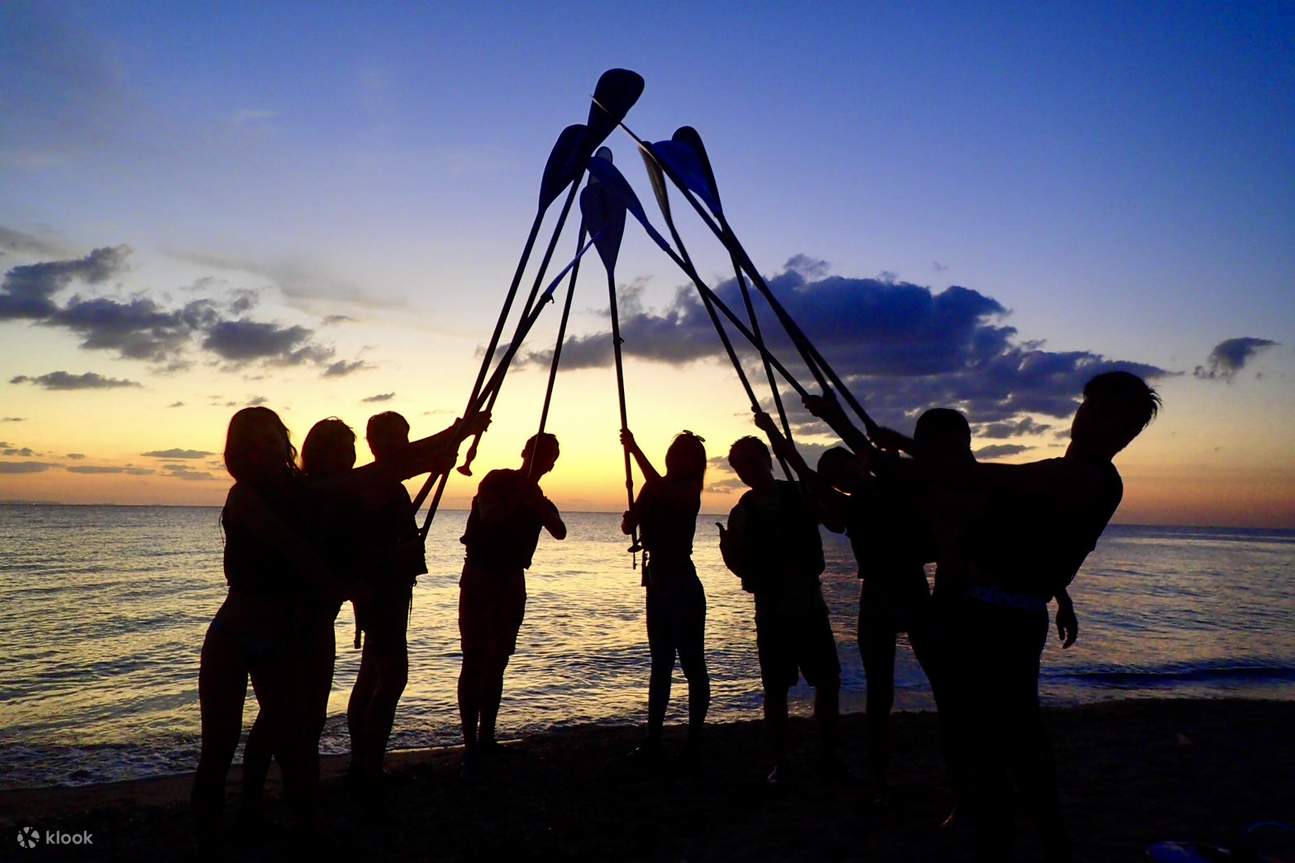 Chèo SUP, kayak & lặn biển ở hang động Xanh (ảnh miễn phí) tại bãi biển tự nhiên Okinawa