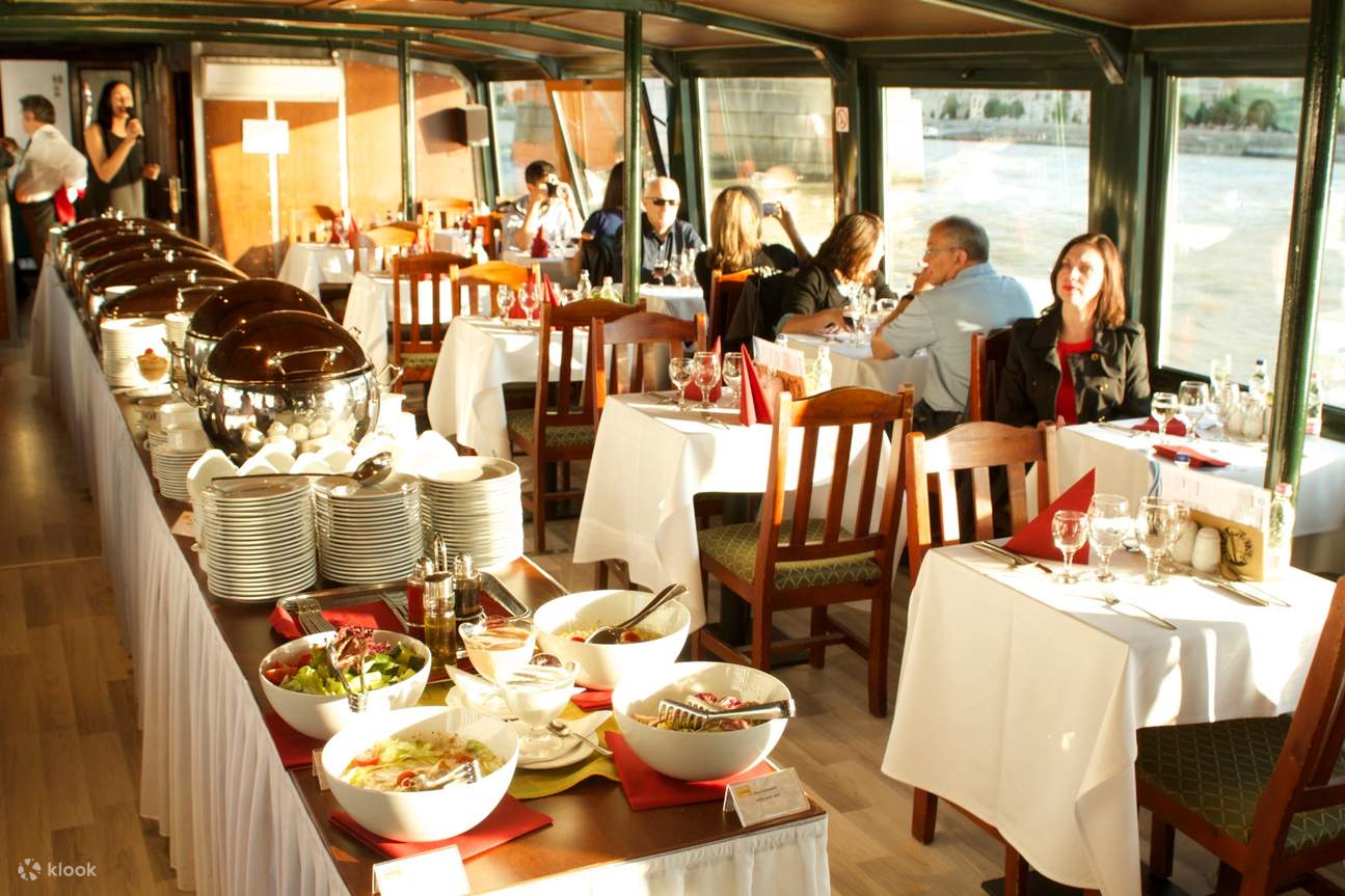 lunch and cruise on danube river