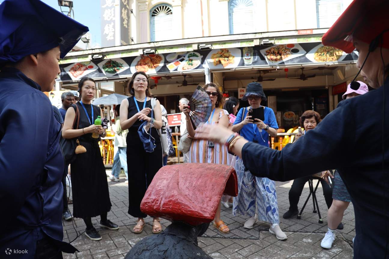 เรื่องราว (Her)Story of the Samsui Women