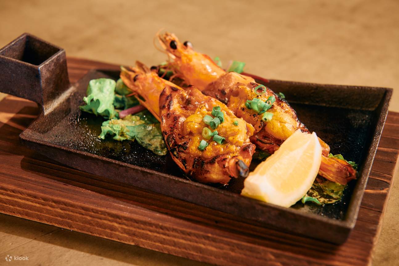 UNIHOLIC - SEA URCHIN Specialty Store in Tokyo, Roppongi