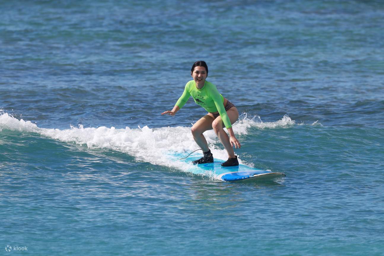 Lezioni di surf a Waikiki, Hawaii