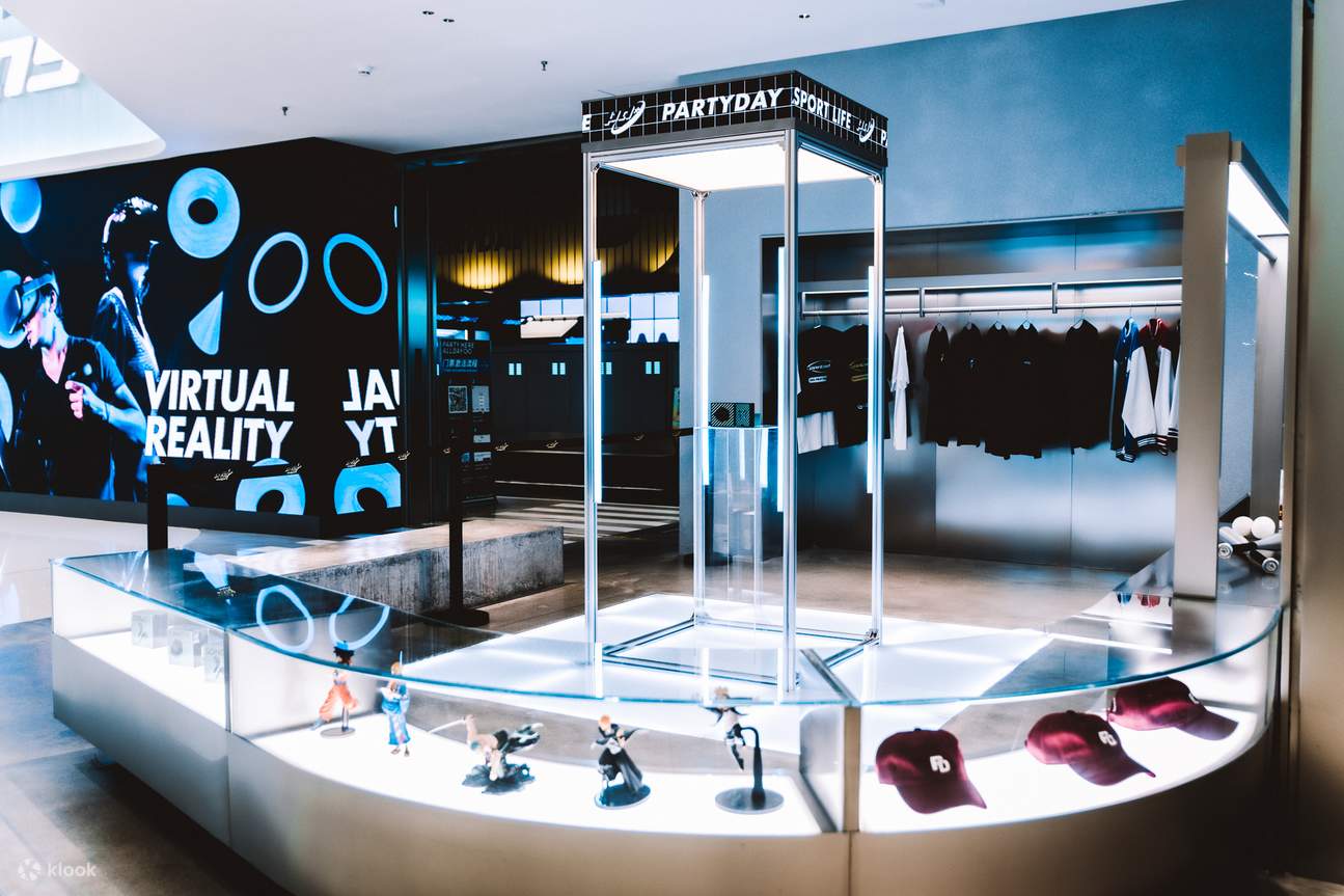 Прилегающая выставочная площадь