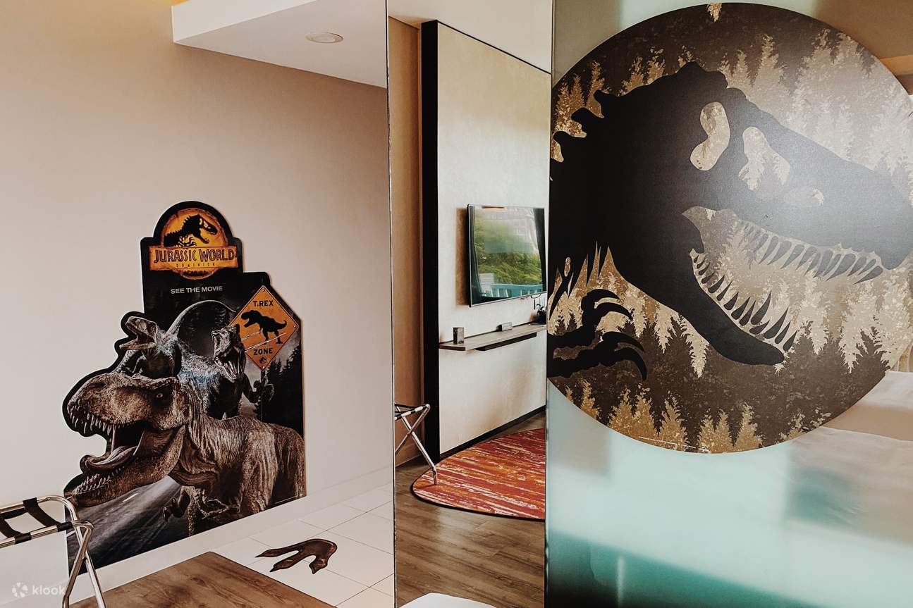 Jurassic World Dominion Themed Room