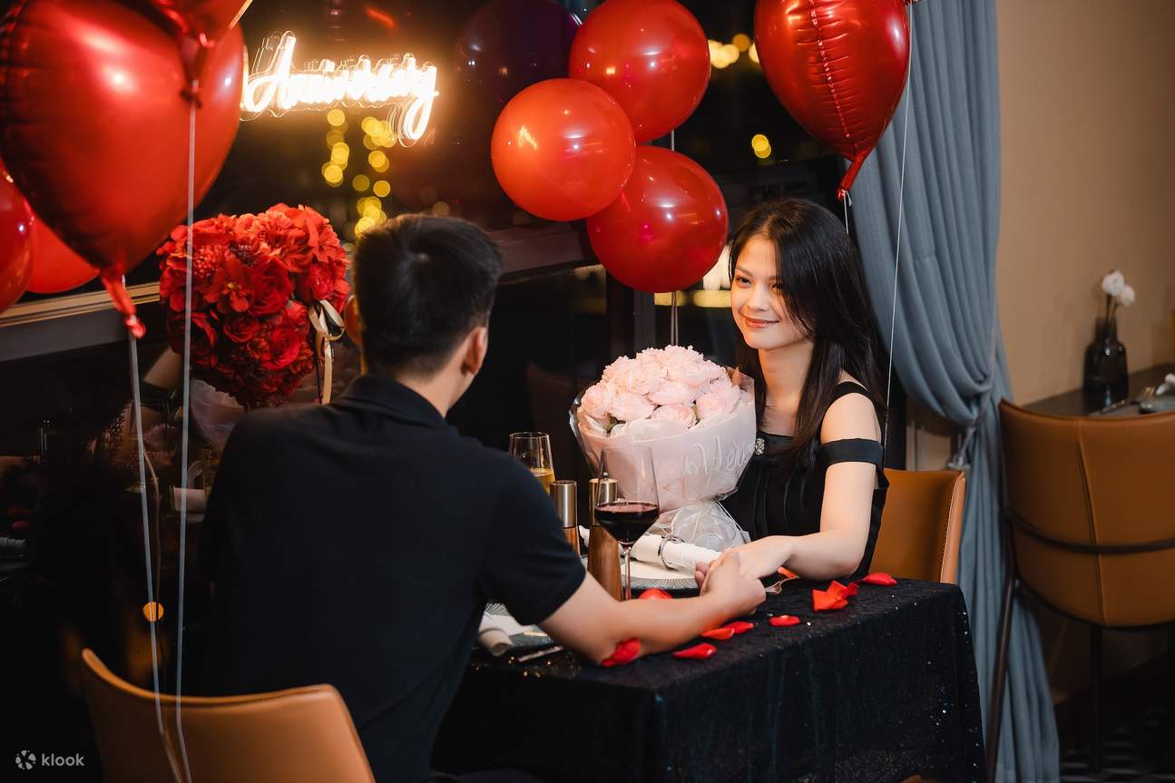 Red Bean Hang Thun: Pengalaman Makan Malam Mewah Di Hanoi