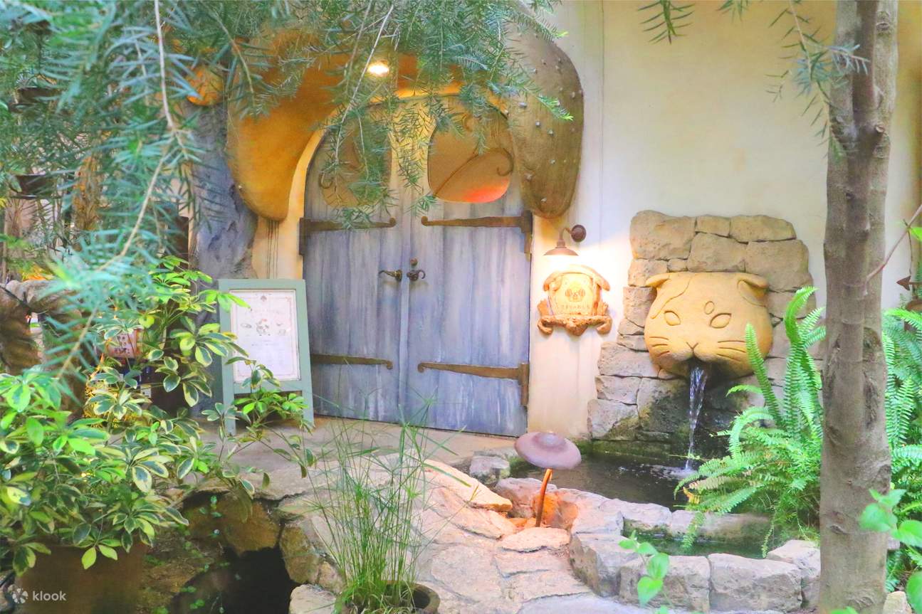 기치조지에 있는 도쿄 고양이 카페 